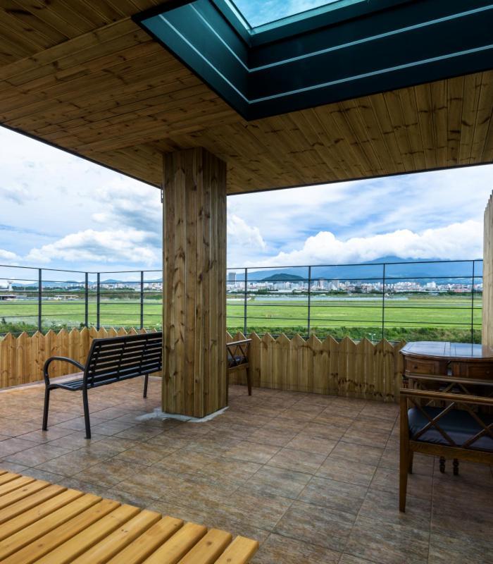 Romance Jeju Pension Экстерьер фото