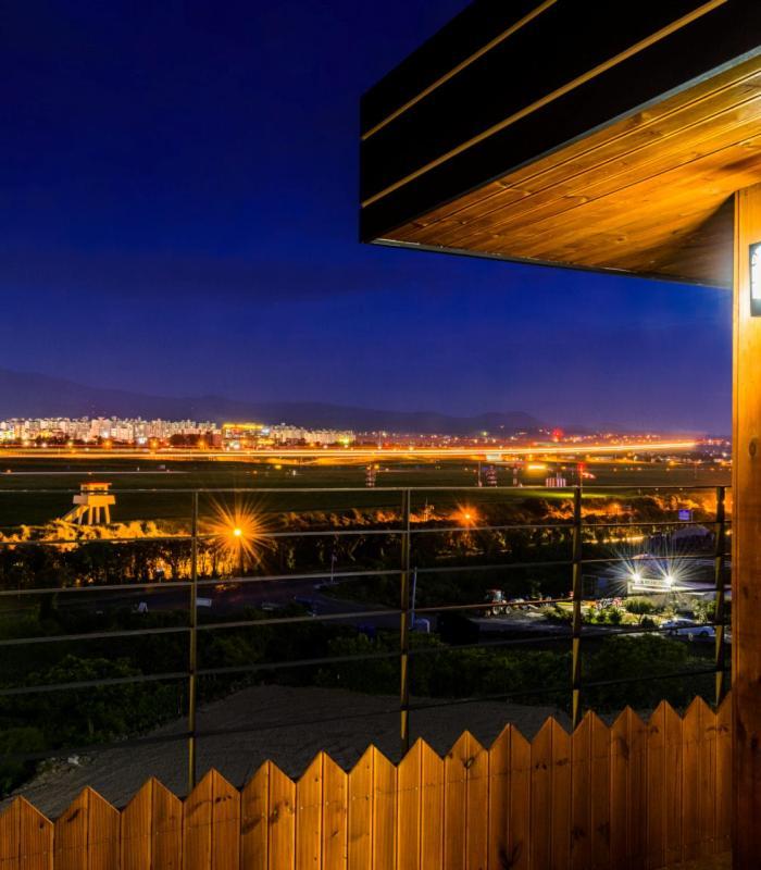 Romance Jeju Pension Экстерьер фото